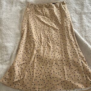 Cream and black polka dot mid calf skirt size 6